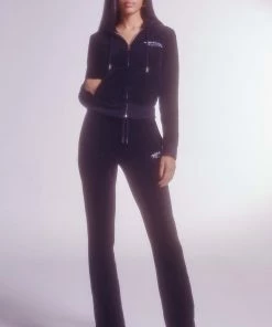 JUICY COUTURE BLACK RECYCLED VELOUR POCKETED BOTTOMS