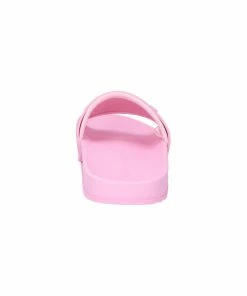 JUICY COUTURE PINK PETAL EMBOSSED SLIDERS