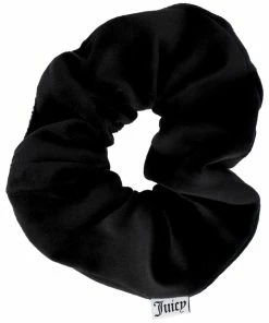 JUICY COUTURE SPRING SUMMER '22 COLLECTION BLACK VELOUR SCRUNCHIE